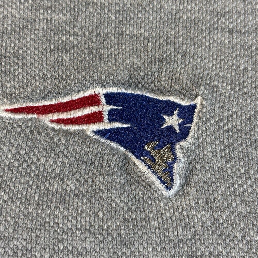 VTG Iron Knights Patriots Gray T-shirt Men’s XL NFL Short Sleeve Henley Shirt